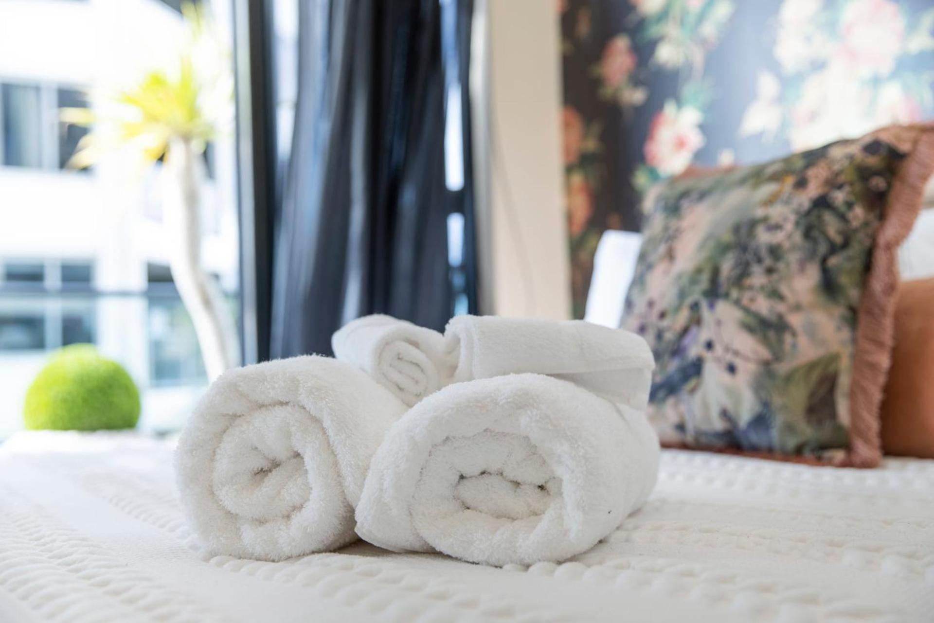 מאונט מאונגאנוי Marvelous Downtown Apartment Moments From Main Beach With Heated Pool, Gym And Parking מראה חיצוני תמונה